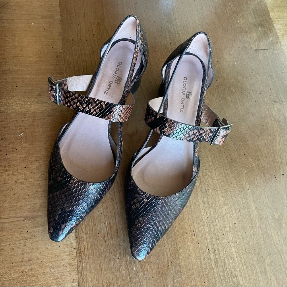 Gloria Ortiz Black and Brown Snake Print Mary Jane Point Toe Block Heels